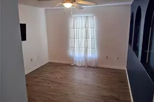 820 Sun Ridge Village Dr, Winter Haven, FL 33880 - Photo 13