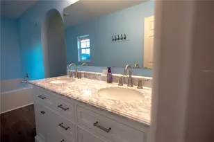 820 Sun Ridge Village Dr, Winter Haven, FL 33880 - Photo 17