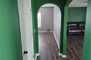 820 Sun Ridge Village Dr, Winter Haven, FL 33880 - Photo 7