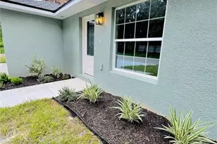 2419 Blair Cir N, Lakeland, FL 33803 - Photo 3