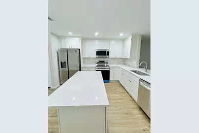 2419 Blair Circle N, Lakeland, FL 33803 - Photo 7