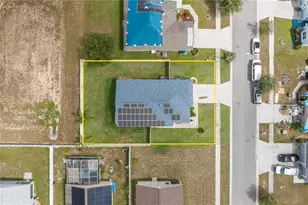 2020 Horse Creek Ln, Haines City, FL 33844 - Photo 9