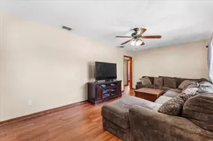 113 4th St, Winter Haven, FL 33880 - Photo 9