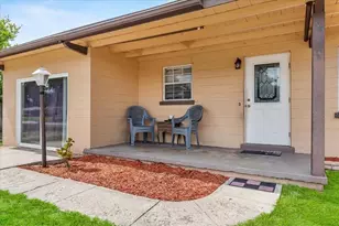 113 4th St, Winter Haven, FL 33880 - Photo 5