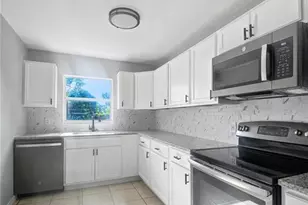 1904 3rd St NE, Winter Haven, FL 33881 - Photo 15