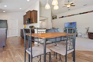 2656 Sand Hill Point Cir, Davenport, FL 33837 - Photo 17