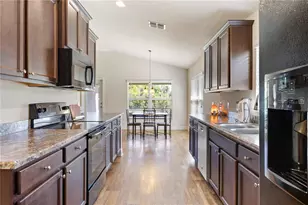 2656 Sand Hill Point Cir, Davenport, FL 33837 - Photo 11