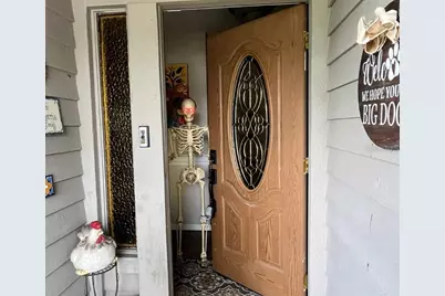 204 Essary Street N, Auburndale, FL 33823 - Photo 1