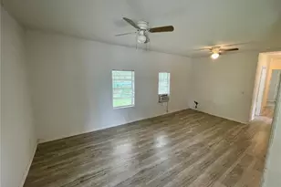 512 Bennett St, Auburndale, FL 33823 - Photo 9