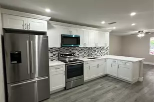 129 Flippen Ave, Avon Park, FL 33825 - Photo 9