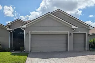 5225 Pebble Beach Blvd, Winter Haven, FL 33884 - Photo 1