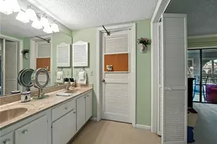 9201 Village Dr, Lake Wales, FL 33898 - Photo 29