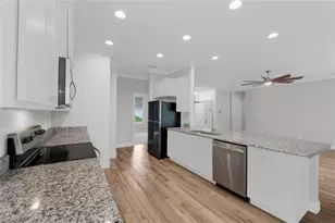 917 Shawna Shores, Haines City, FL 33844 - Photo 11