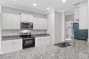 917 Shawna Shores, Haines City, FL 33844 - Photo 15