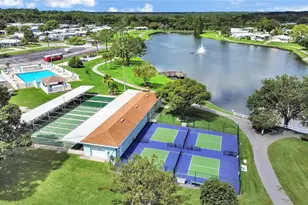 4909 Foxwood Lake Dr, Lakeland, FL 33810 - Photo 41
