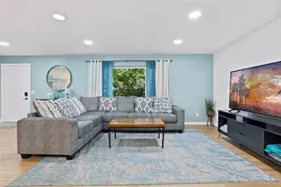 2742 Pine Acres Dr, Lake Wales, FL 33898 - Photo 5