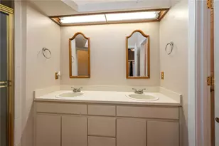 8526 Cherry Hill Dr, Lakeland, FL 33810 - Photo 17