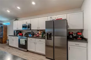 629 Fairhope Dr, Polk City, FL 33868 - Photo 9