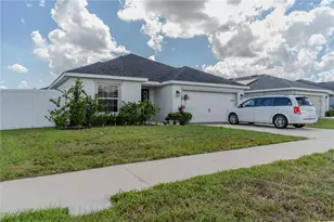 629 Fairhope Dr, Polk City, FL 33868 - Photo 25