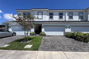 922 Centaury Dr, Kissimmee, FL 34759 - Photo 1