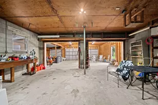 308 Manatee Dr, Ruskin, FL 33570 - Photo 39