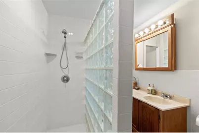 308 Manatee Drive, Ruskin, FL 33570 - Photo 15