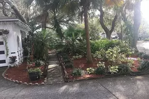 1111 Bristolwood St, Brandon, FL 33510 - Photo 5