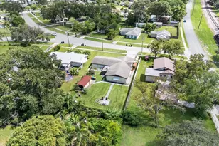 714 Great Barford St, Auburndale, FL 33823 - Photo 9