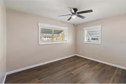 319 Thomas Avenue, Frostproof, FL 33843 - Photo 13