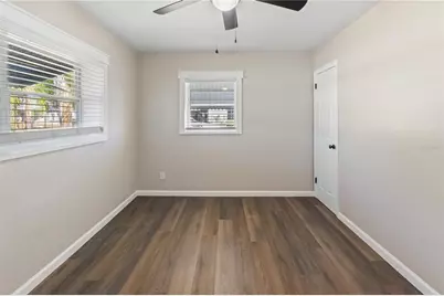 319 Thomas Avenue, Frostproof, FL 33843 - Photo 15