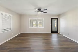 319 Thomas Ave, Frostproof, FL 33843 - Photo 7