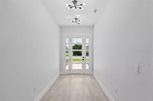 4030 Palma Ceia Cir, Winter Haven, FL 33884 - Photo 7