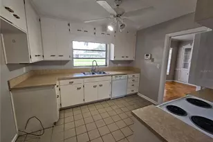 880 Oleander Dr SE, Winter Haven, FL 33880 - Photo 7