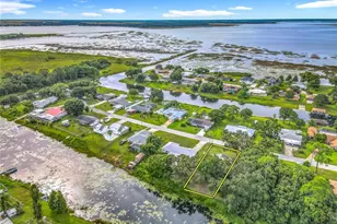 433 Canal Dr, Lake Wales, FL 33859 - Photo 1