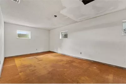 660 Duggers Way, Lake Wales, FL 33859 - Photo 35