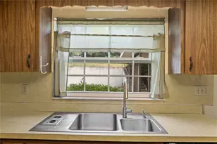 660 Duggers Wy, Lake Wales, FL 33859 - Photo 15