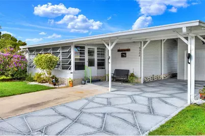 6388 Lolly Bay Loop NE, Winter Haven, FL 33881 - Photo 5