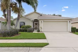 400 Lake Suzanne Dr, Lake Wales, FL 33859 - Photo 1