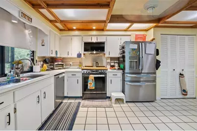 6315 Lakeland Highlands Road, Lakeland, FL 33813 - Photo 9