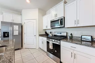 7511 Oakmoss Loop, Davenport, FL 33837 - Photo 13