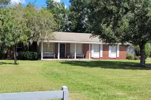 801 9th St NE, Fort Meade, FL 33841 - Photo 1