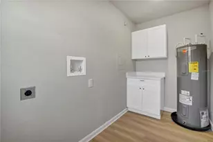 739 Ellerbe Way, Lakeland, FL 33801 - Photo 9