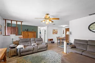 794 Cloverleaf Blvd, Deltona, FL 32725 - Photo 19