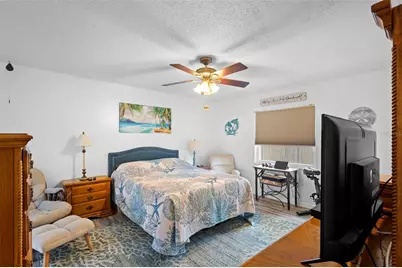 794 Cloverleaf Boulevard, Deltona, FL 32725 - Photo 33