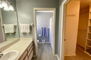 246 Chalet Estates St, Lake Wales, FL 33859 - Photo 19