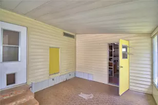 4127 Sprucewood St, Winter Haven, FL 33880 - Photo 5