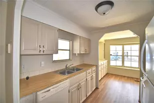 4127 Sprucewood St, Winter Haven, FL 33880 - Photo 9