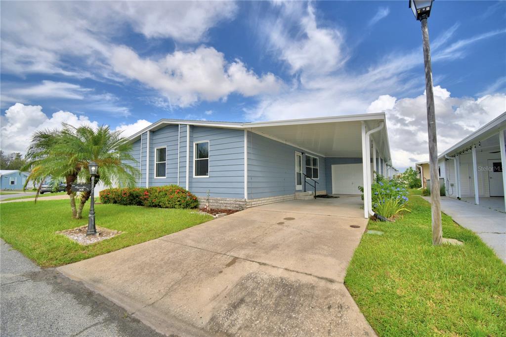 306 Townbridge Dr main architectural view