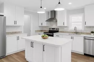 8400 Breeze Hill Dr, Lake Wales, FL 33898 - Photo 3