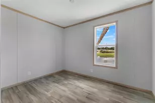 8400 Breeze Hill Dr, Lake Wales, FL 33898 - Photo 5